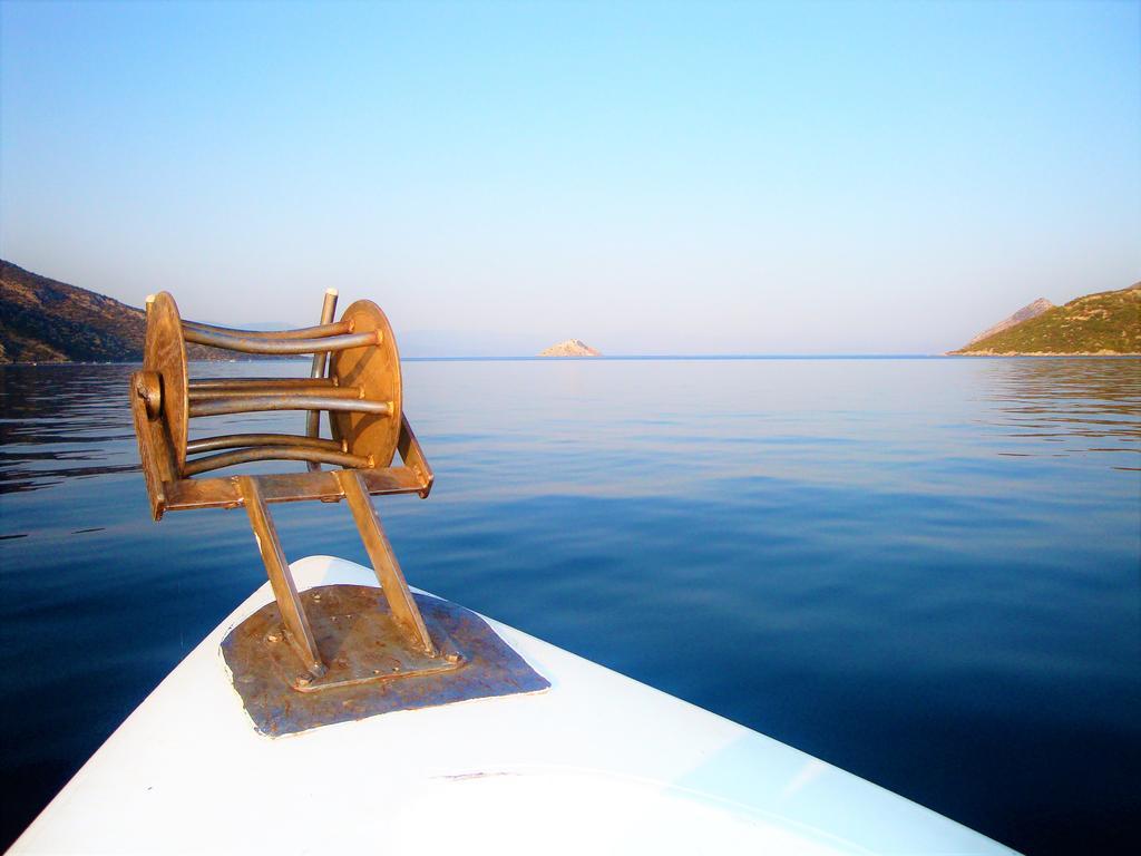 Waterfront Mediterranean Villa Skroponeria Exterior foto