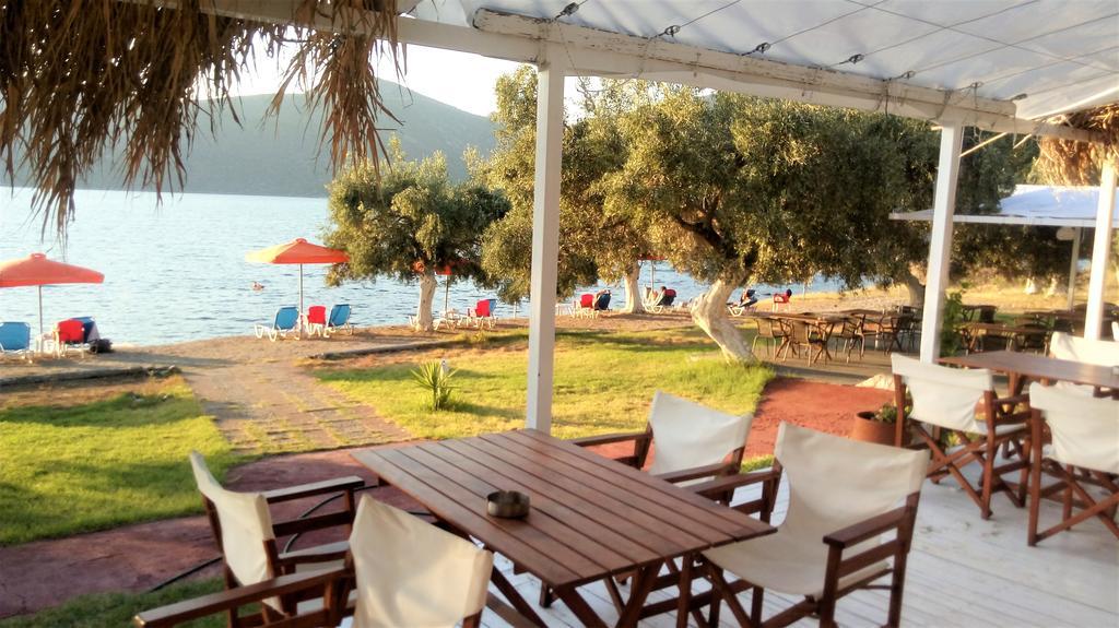 Waterfront Mediterranean Villa Skroponeria Zimmer foto