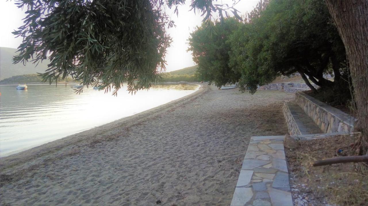 Waterfront Mediterranean Villa Skroponeria Exterior foto